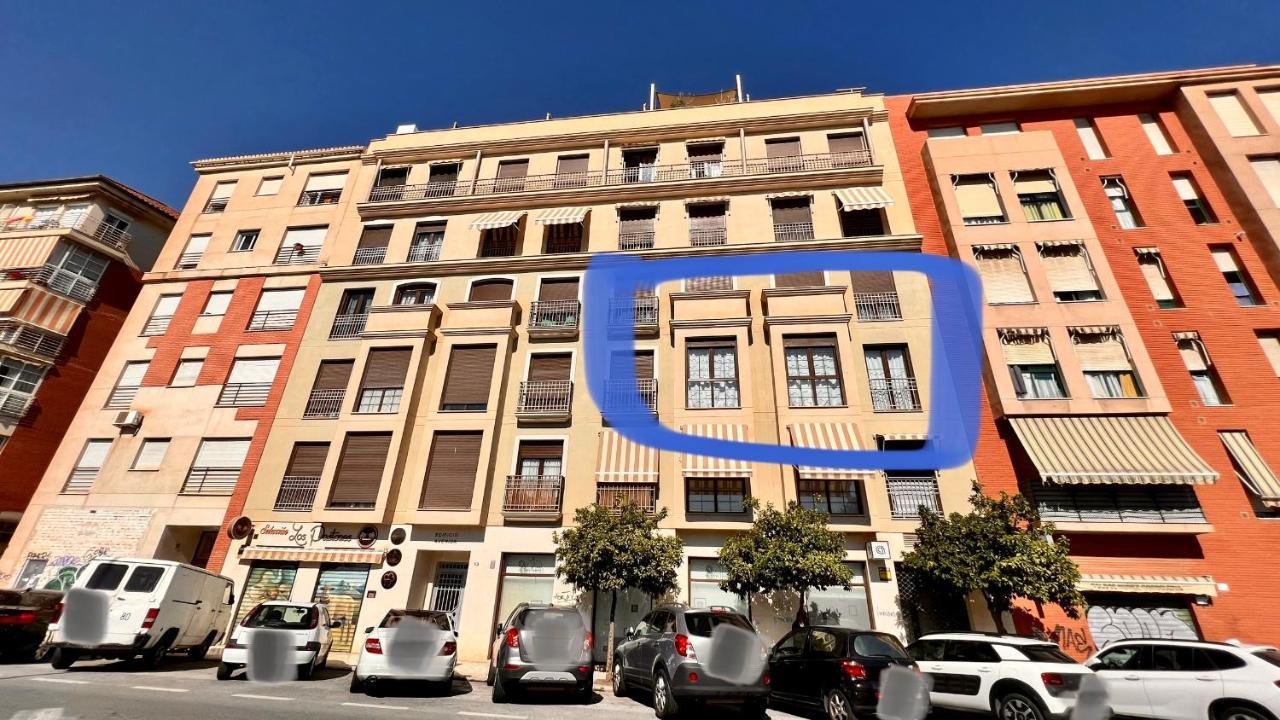 Homely Malaga Av Rosaleda Centro Historico Exteriér fotografie